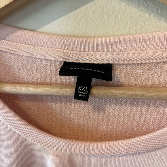 WhoWhatWear Pink Long Sleeve - Picture 2 of 3